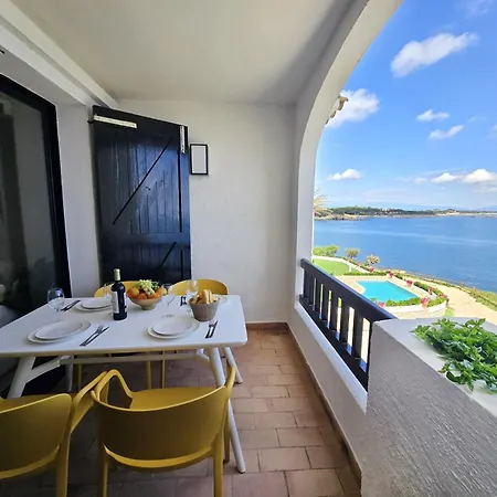 Charlotte L' Escala